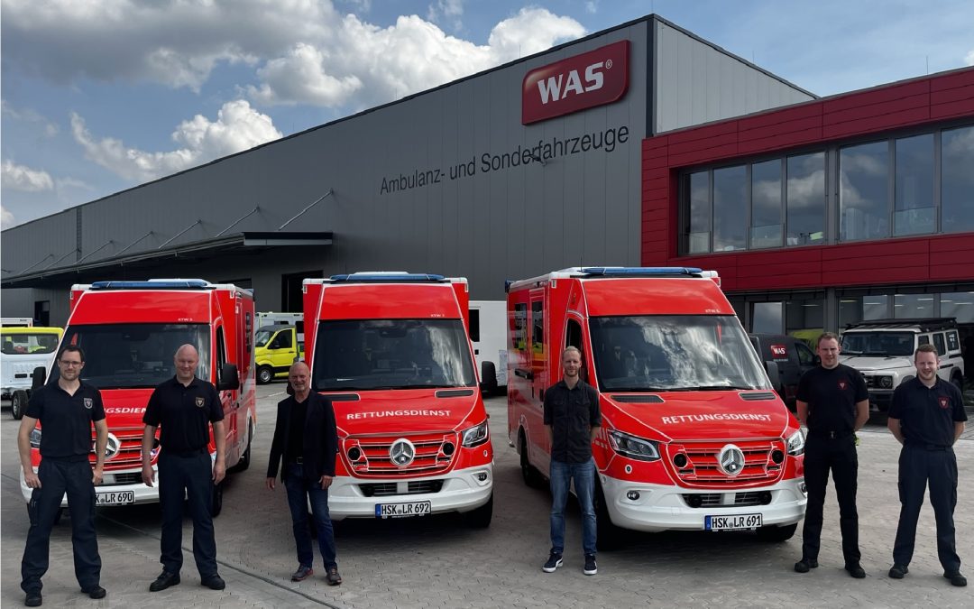 Rettungsdienst des Hochsauerlandkreises erhält hochmoderne Krankentransportwagen